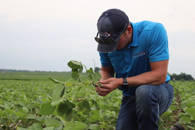 Ag Retailers Focus Part 3 of 3 – Retailers Work with Customers on Developing a Nutrient Management Plan